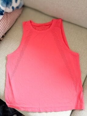 Lululemon Lipstick Pink Train to be tank sz 6